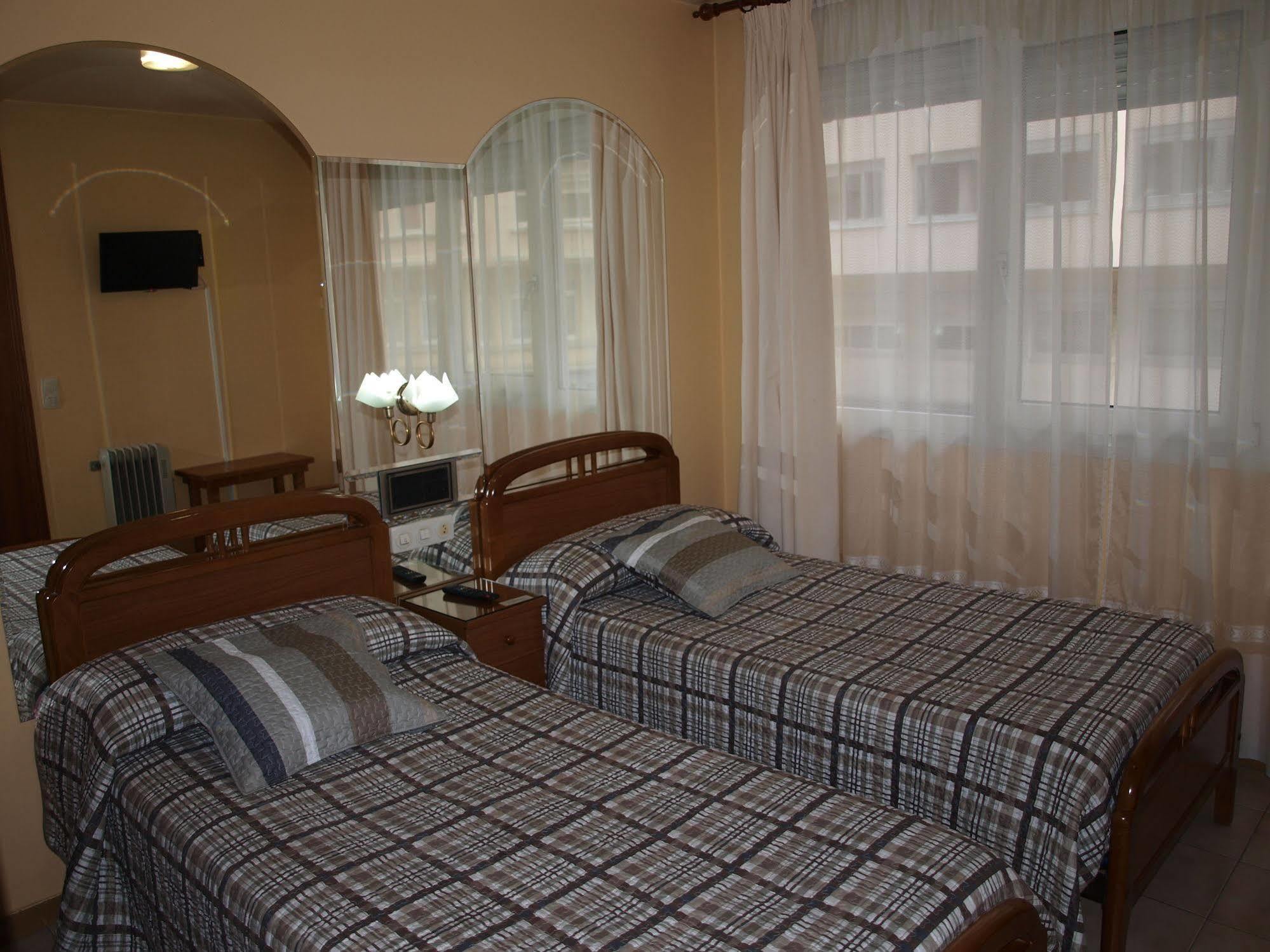 Hotel Francisco Javier La Coruña Eksteriør bilde